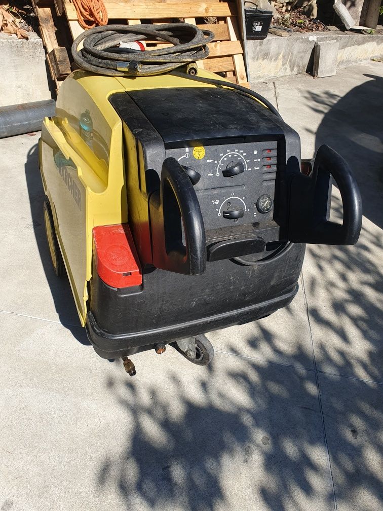 Пароструйка Karcher