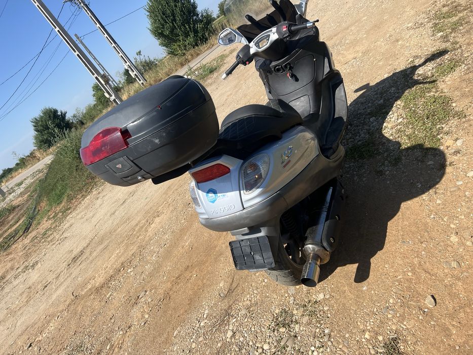 Vand scurer piaggio mp3 500cc
