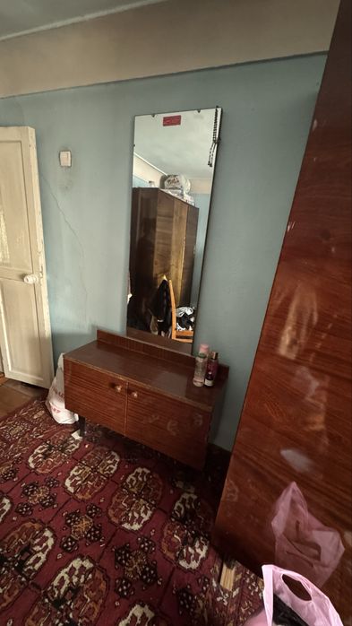 Мебель б/у продается по договорной цене