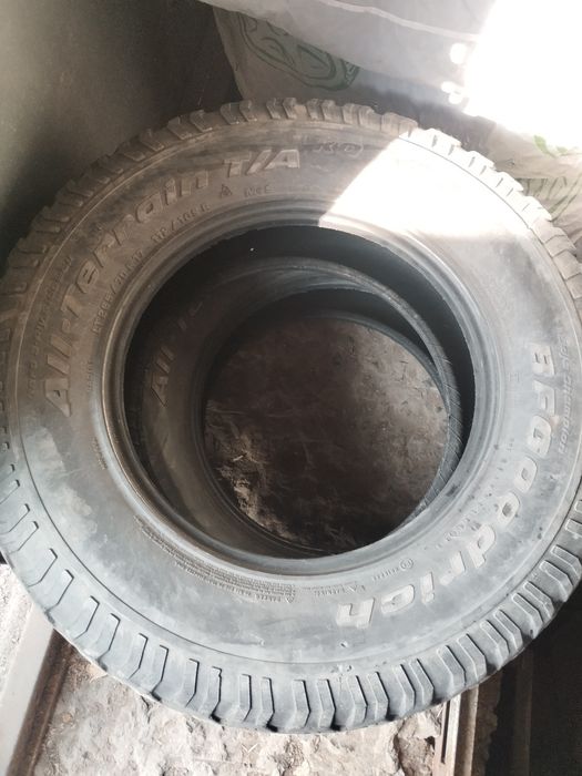 Продам резину 265/70/17 A/T