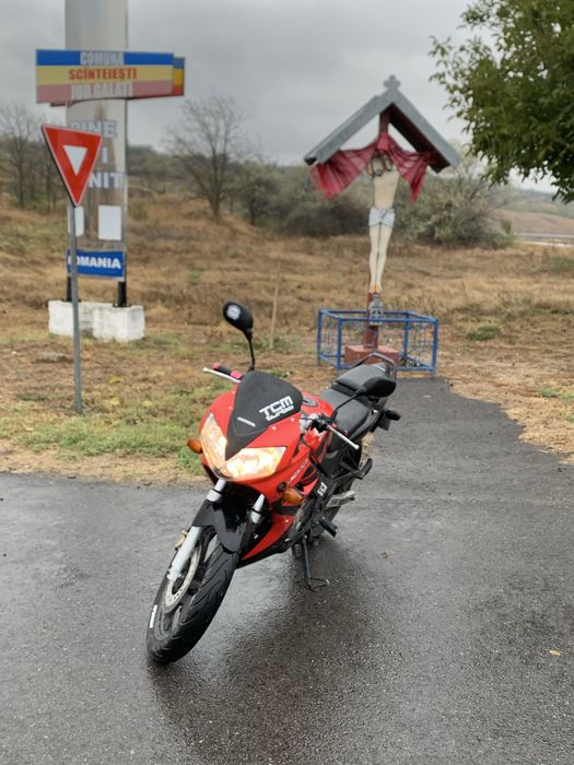 vand honda cbr 125 r