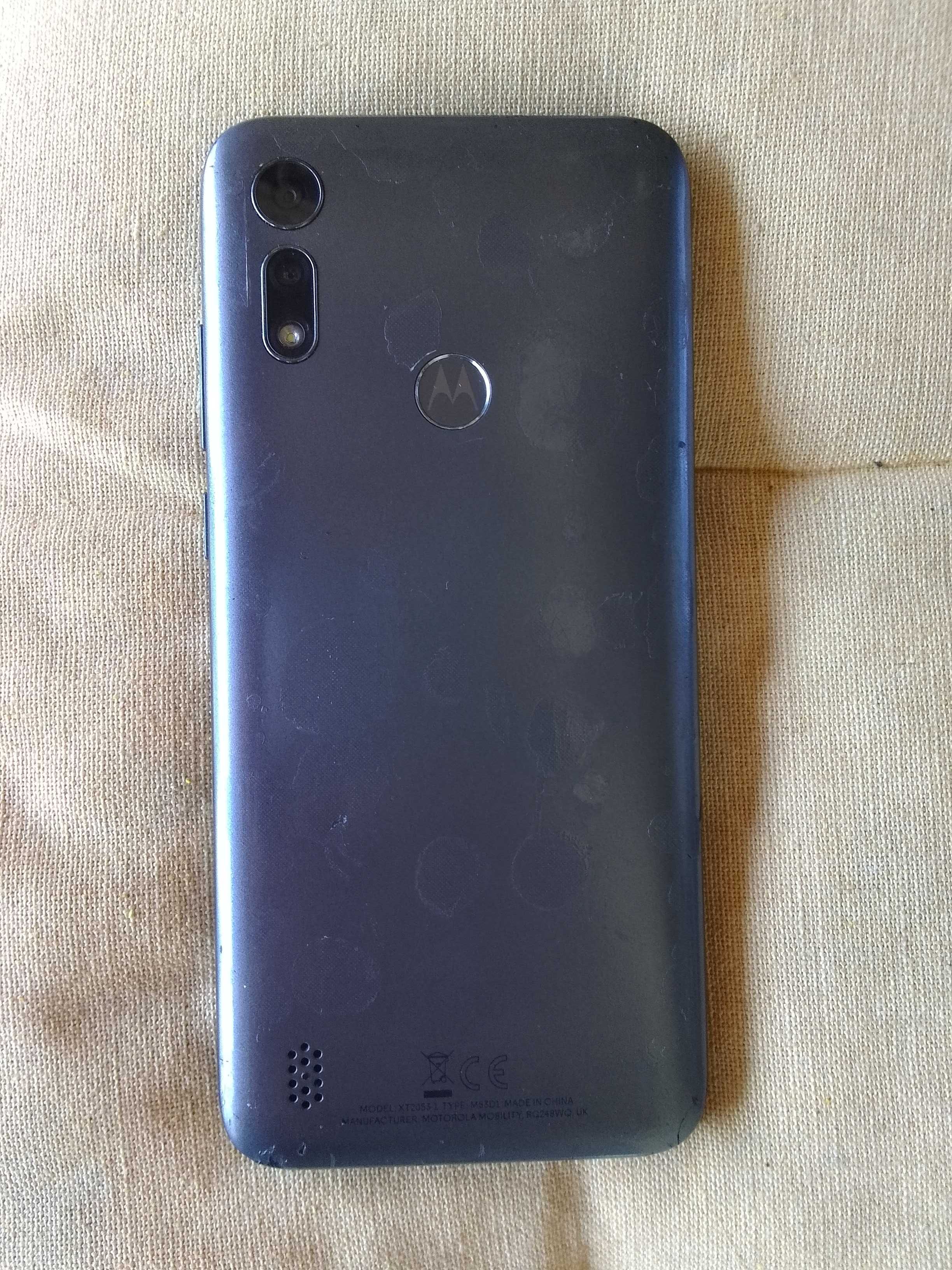 Моторола E6s (32 GB/12 mp)