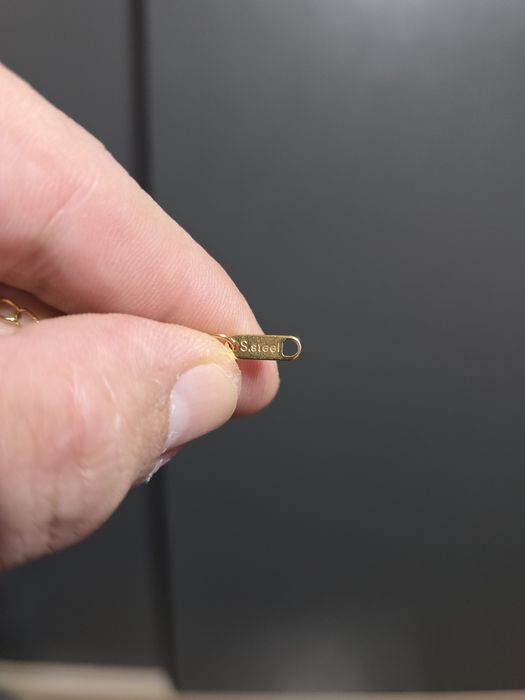 Bratara otel inoxidabil placata cu aur.