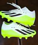 Adidași de fotbal cu crampoane, marimea 37 (23,5 cm) Noi