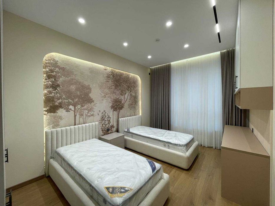 (Добрый) O'z Mahal Новомосковская, 117 м², 4/4/14, Кадастр в процессе