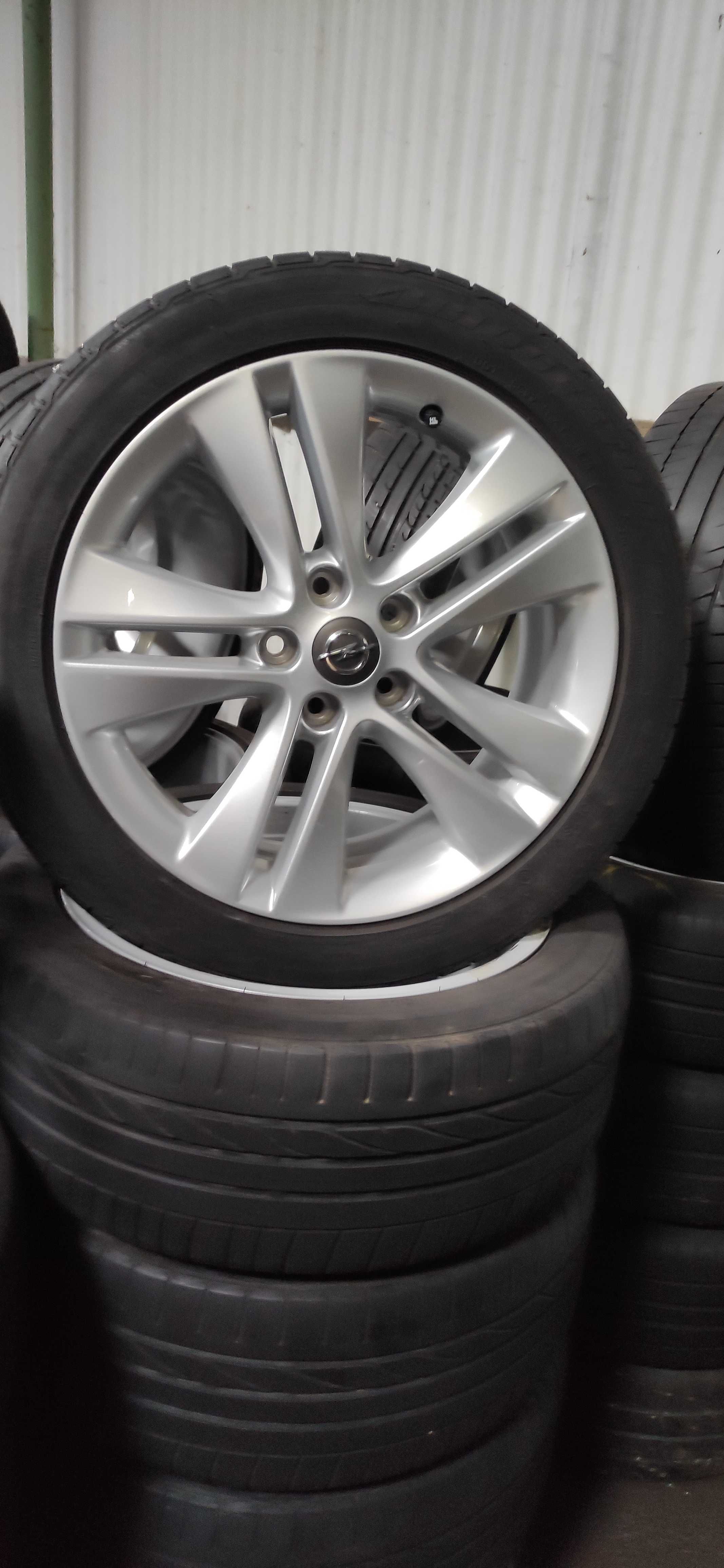 Vand set jante aliaj Opel Astra J 5x115 r18