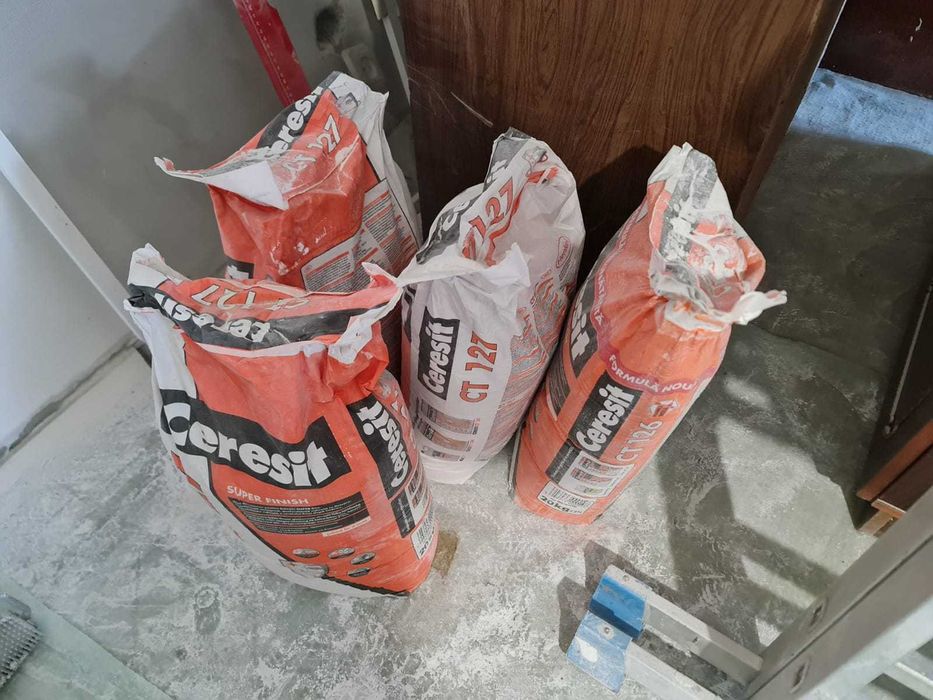 Glet finisare Ceresit