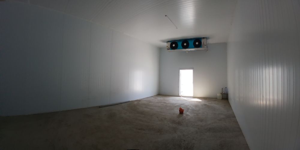 холодильная камера продаётся