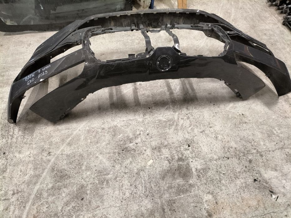 Предна броня BMW 7 Series G70 / БМВ 7 Серия Г70 2023г.