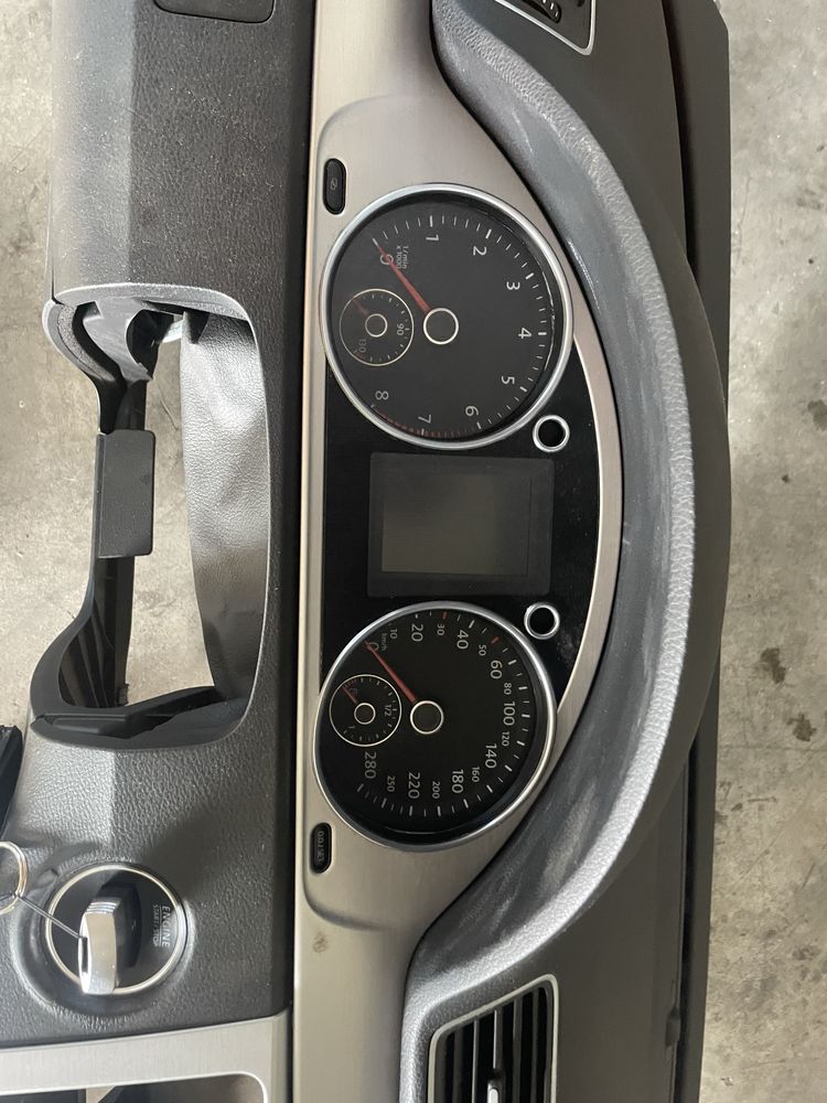 Ceasuri bord Volkswagen Passat CC b7 facelift europa maxidot color
