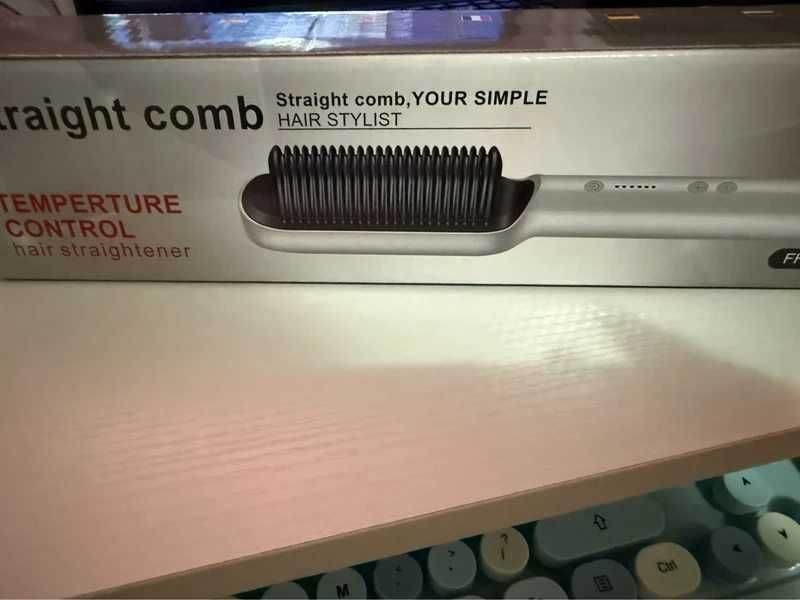 Perie pentru indreptat parul