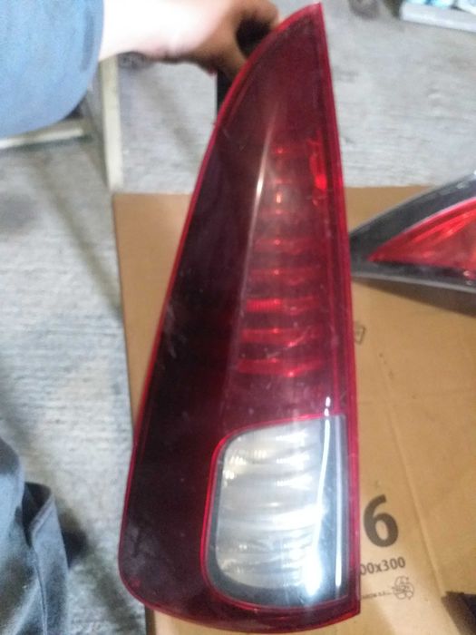 Lampa stop trilpa stanga spate  Renault espace facelift 2008 2009 2010