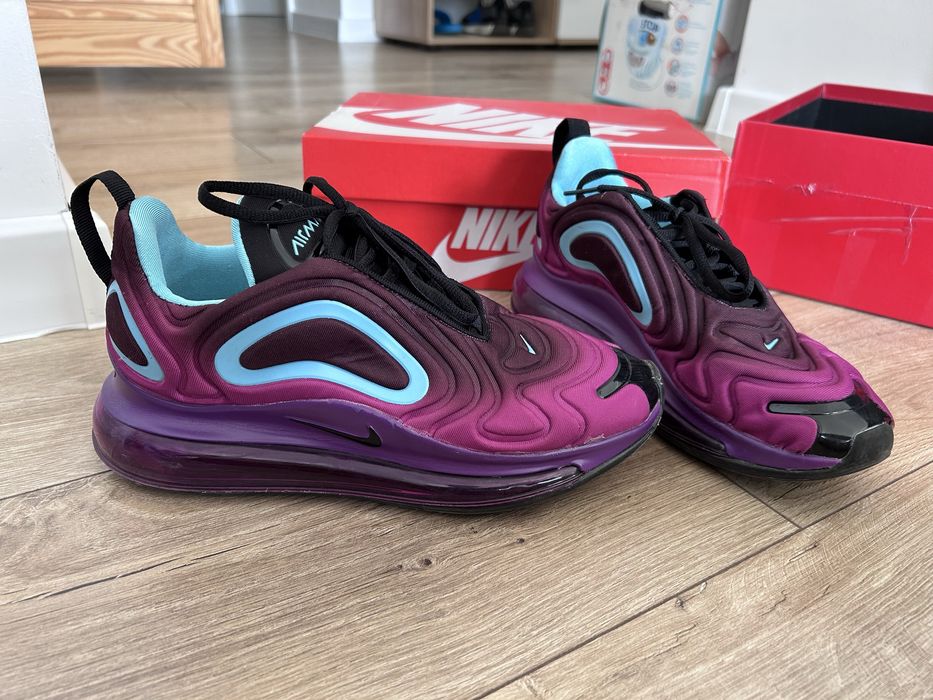 Nike air 720 mov dama