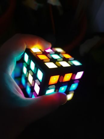 Rubik cub LED