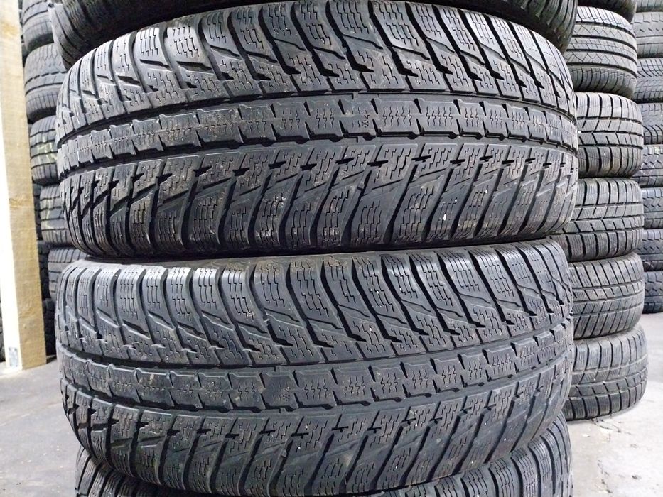Anvelope second iarna 235 55 R17 Nokian