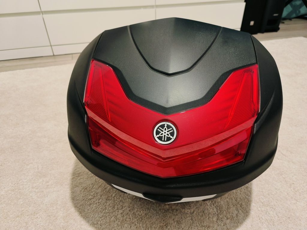 Topcase Original Yamaha + suport original yamaha nmax / techmax