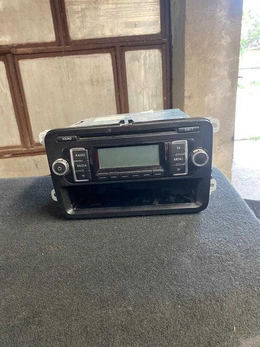Радио и CD за VW