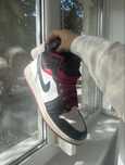 Air Jordan 1 Mid Gym Red Black Toe