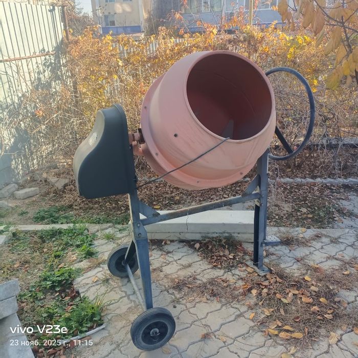 Бетоносмеситель сатылады