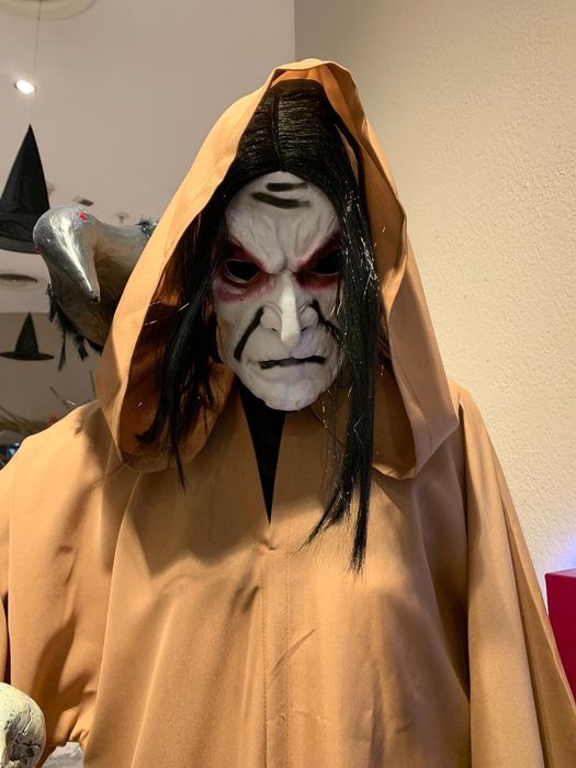 Маска на новый год баба Яга