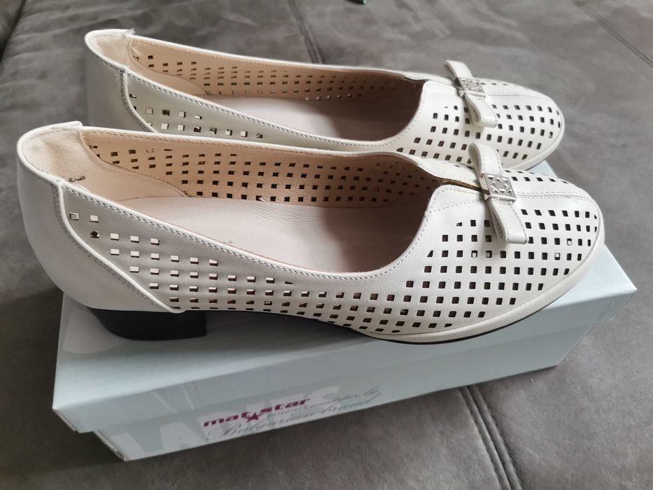 Дамски кожени обувки 42