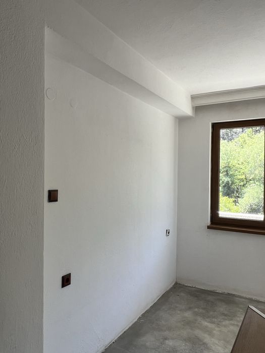 Многостаен с гараж и паркомясто