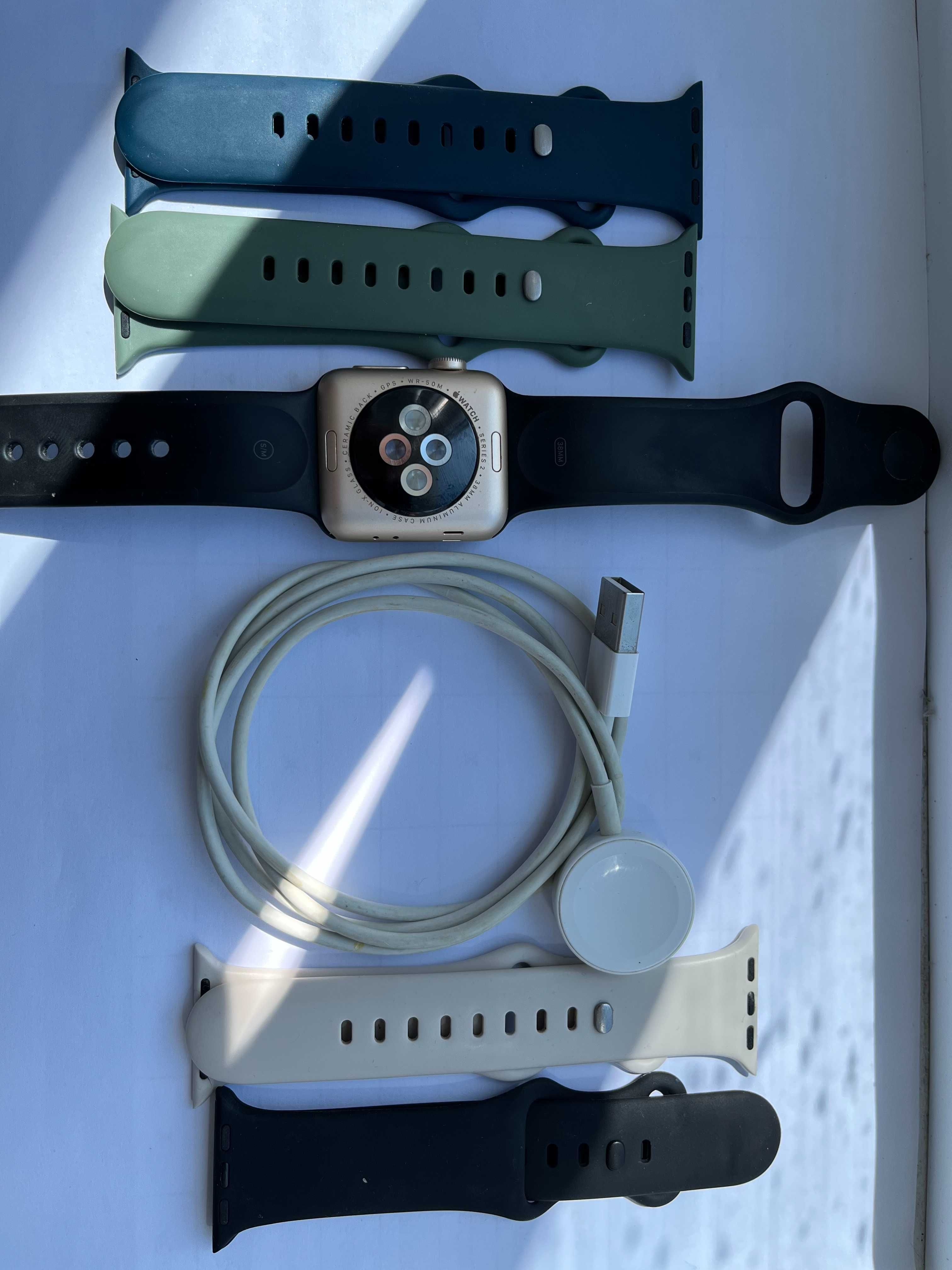 Смарт часовник Apple Watch Series 2 38 mm