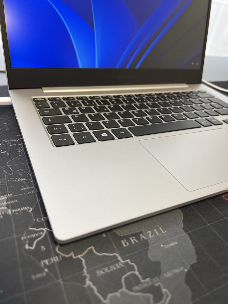 Galaxy Book Go 5G 14”