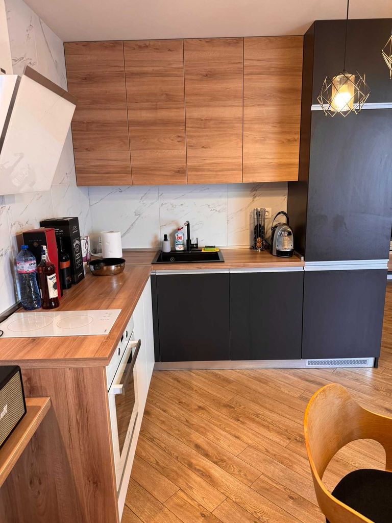 Дава се под наем Едностаен апартамент в Казанлък - 40 кв.м за 357 € - Снимка #3
