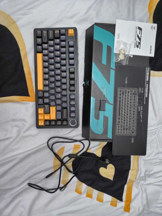 Tastatura mecanica AULA F75 Neagra wifi/bluetooth/cablu, hotswap rgb