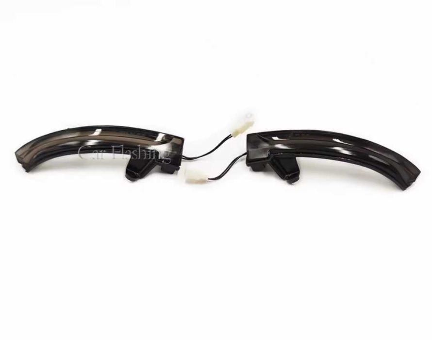 Динамични бягащи мигачи за огледалата Рено Renault Megane Clio Talisma