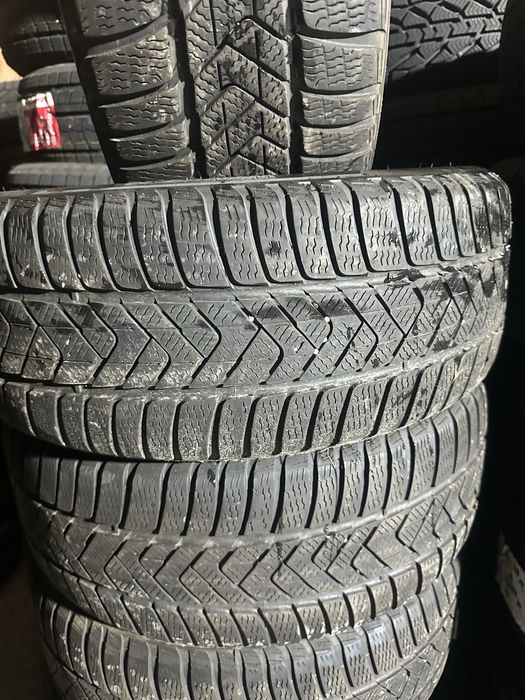 Cauuciucuri 225/45/18 iarna Pireli