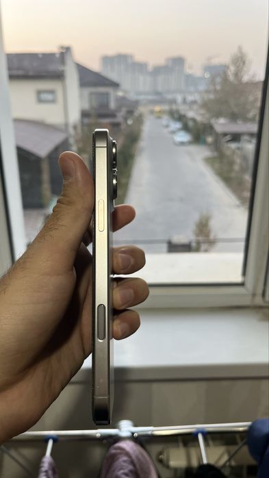 Айфон 16 про мах 256