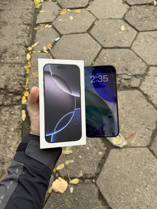 iPhone 16 pro max 256gb