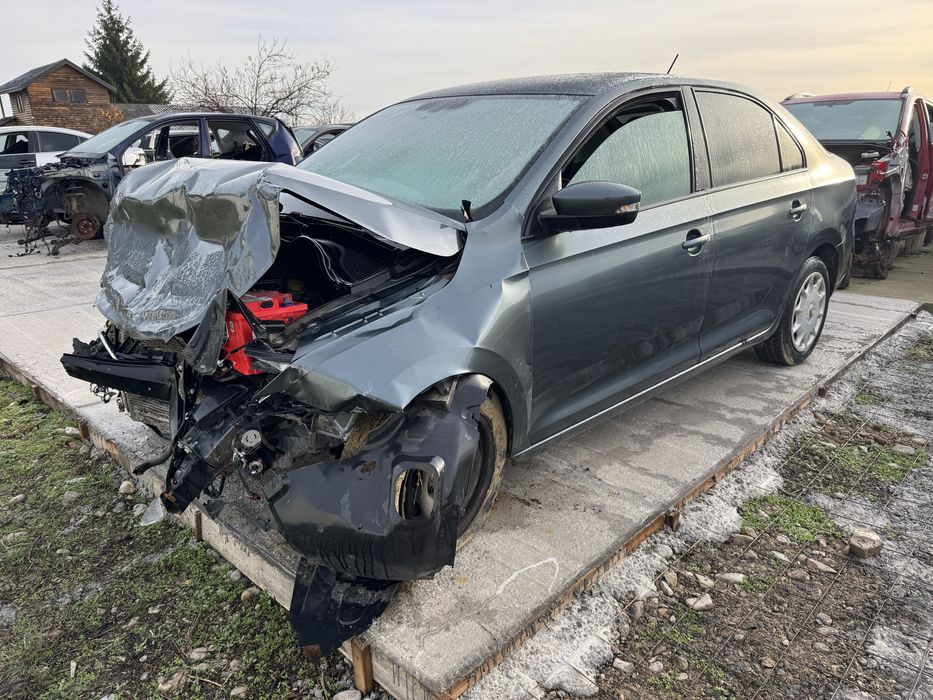 Dezmembrez Seat Toledo 4 KG 2013-2020 motor 1.0 tsi DKL