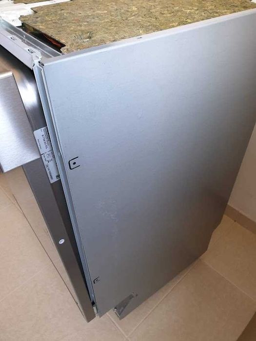 XXL Съдомиялна Miele - Auto Open - 14 Комплекта - Частично Вграждане