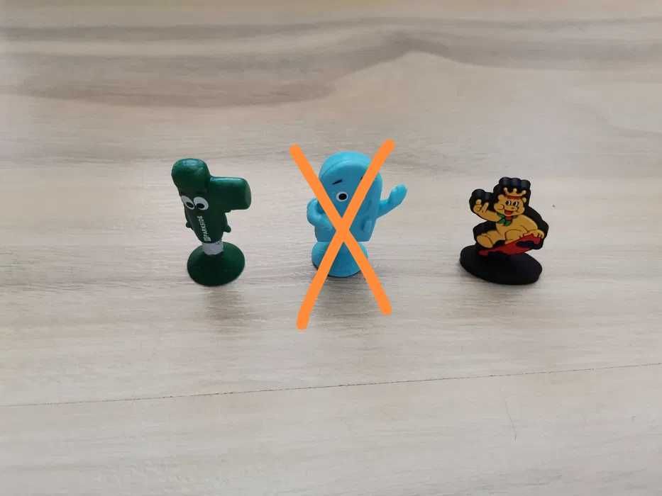 разменям стикита,свежите супергерои,емоджи, топчовци, angry birds