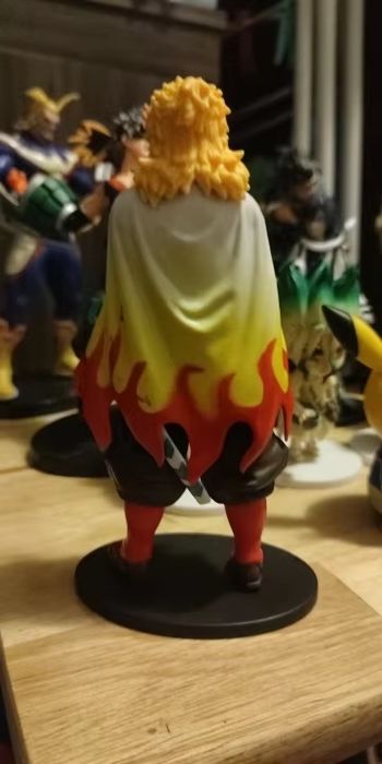 Figurina Anime Demon Slayer Kyojuro Rengoku