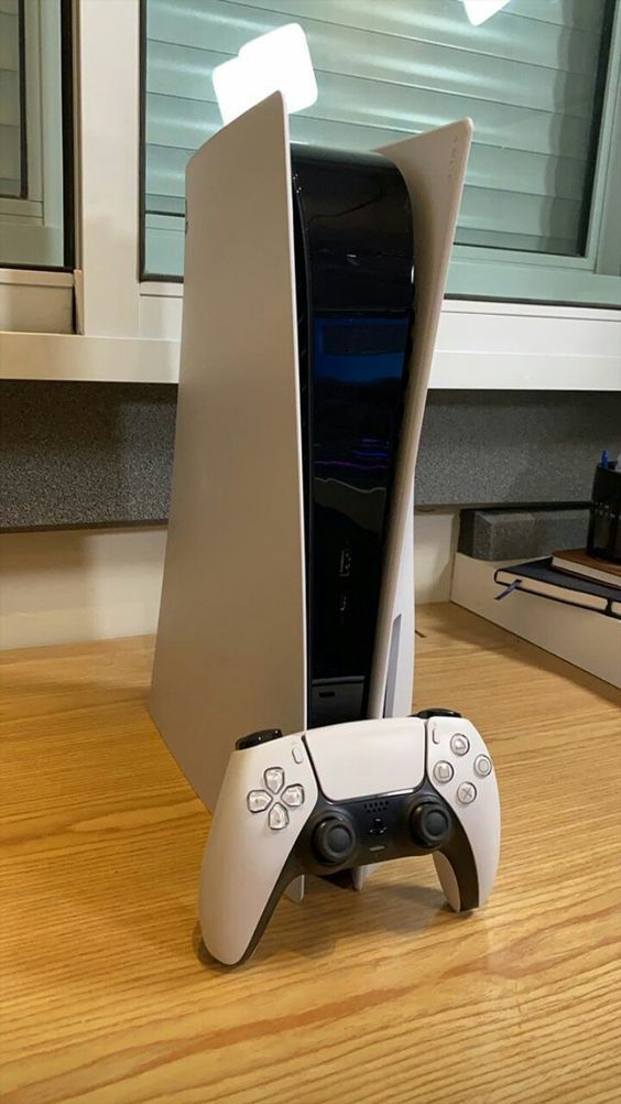 Play station 5 ЕАС в идеальном состоянии