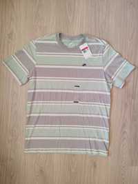 Sportswear Stripe T-Shirt "Nike"