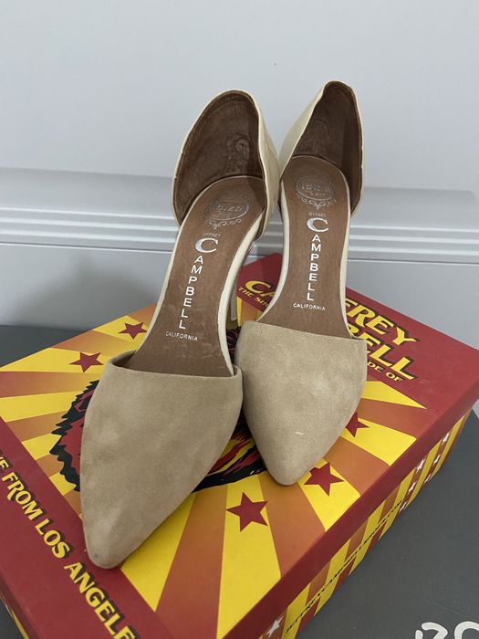 Туфли лодочки на низком каблуке, сланцы Adidas