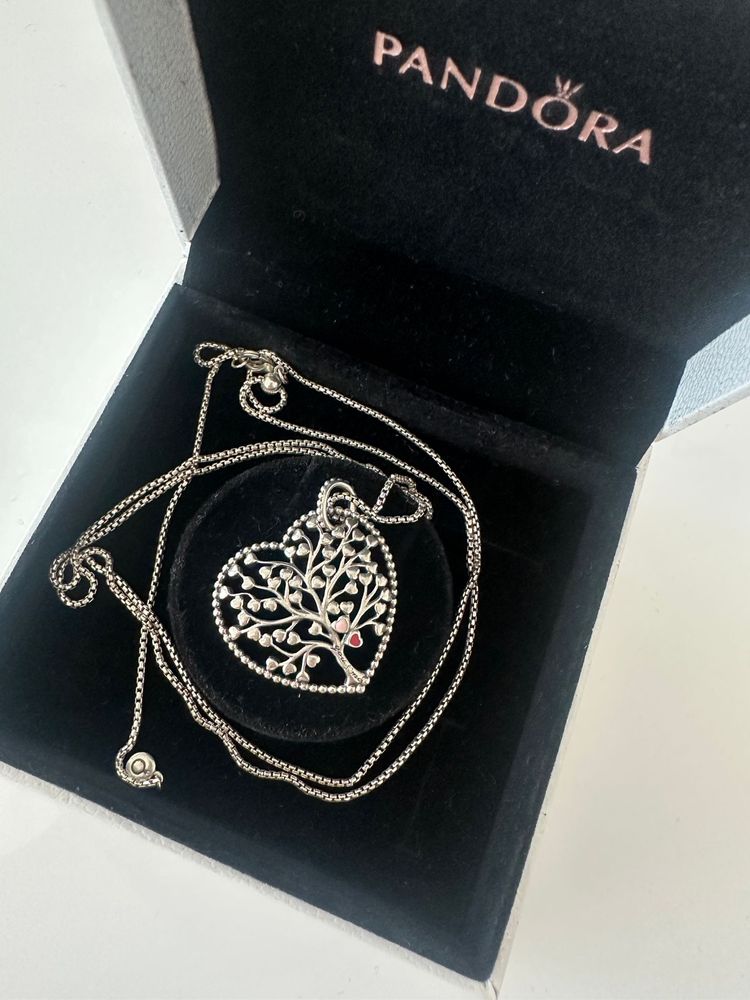 Vand lantisor Pandora
