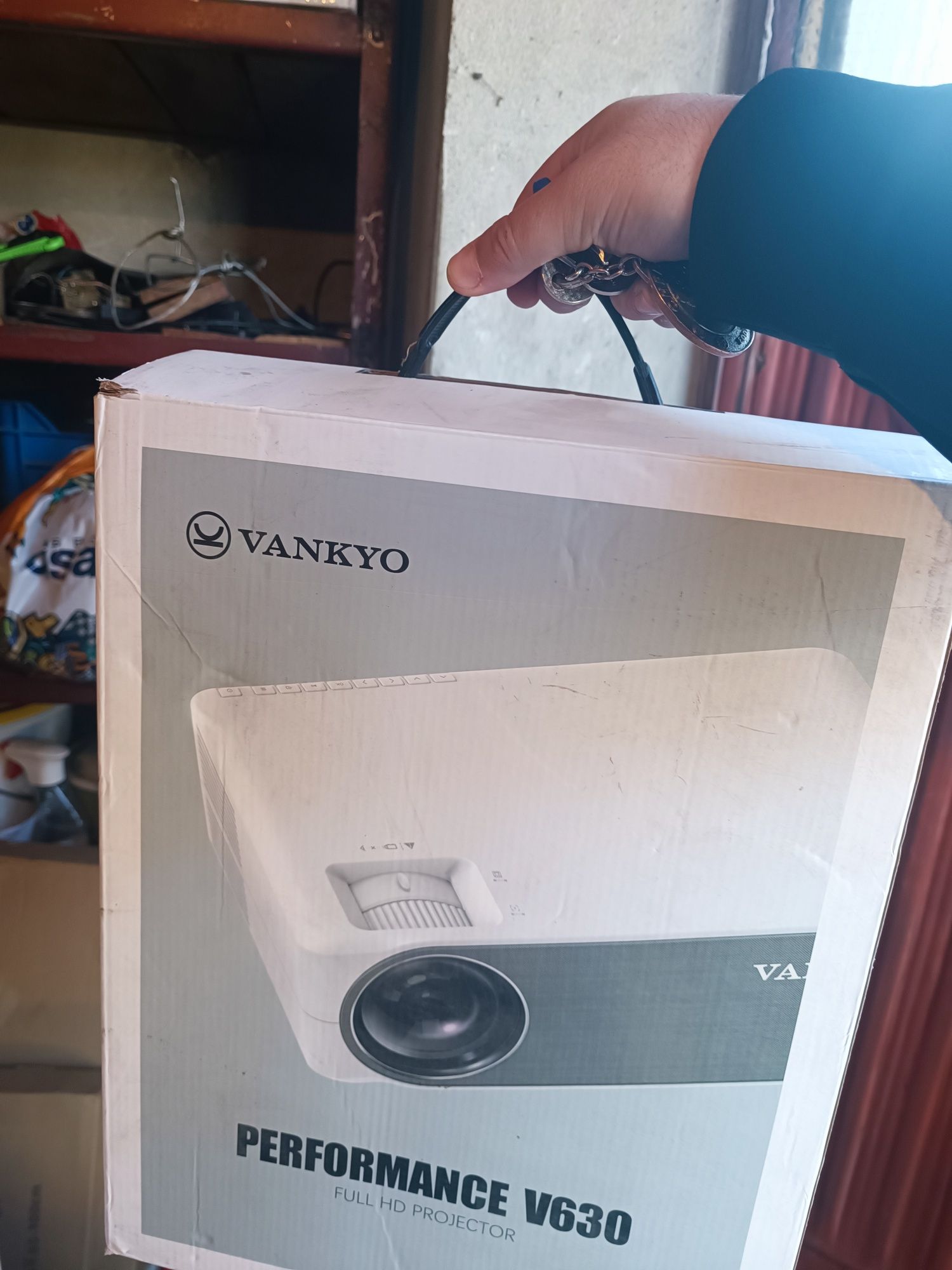 Видеопроектор VANKYO Performance V630W, 6000 лумена, Native 1080p, LED