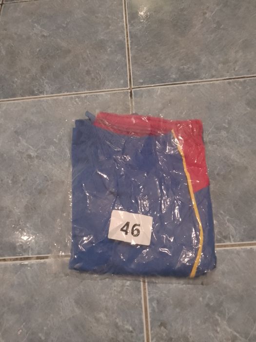 Șort sport Romania ,nr 44 și 46