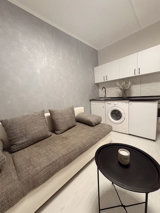 NOU! Garsonieră complet RENOVATA, MOBILATA și UTILATA!