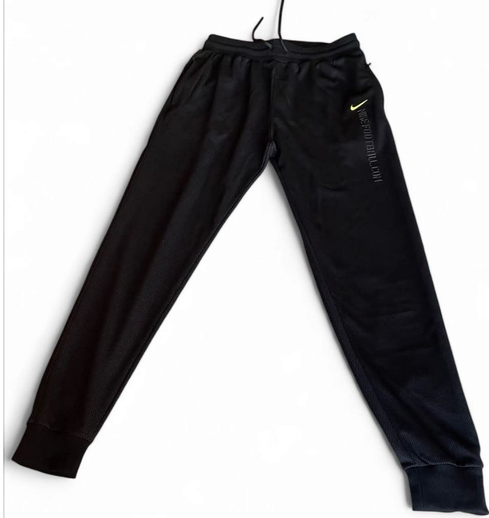 Мъжко долнище анцуг Nike