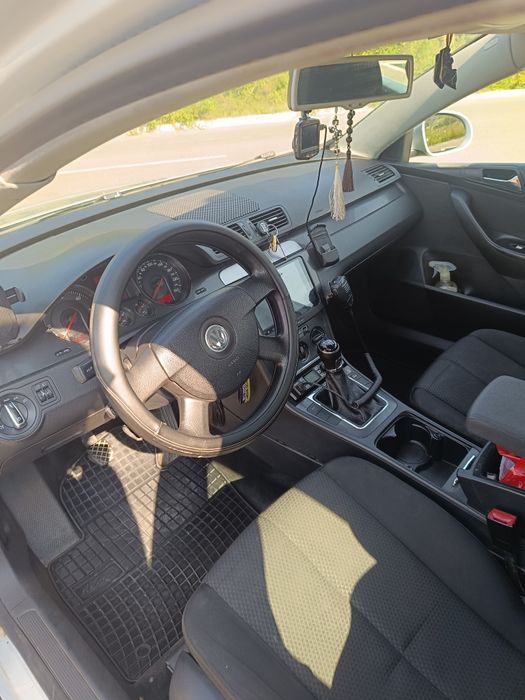 Vând Vw passat b6