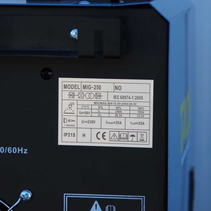 Инверторен телоподаващ апарат TACH – MIG 250A, с платформа