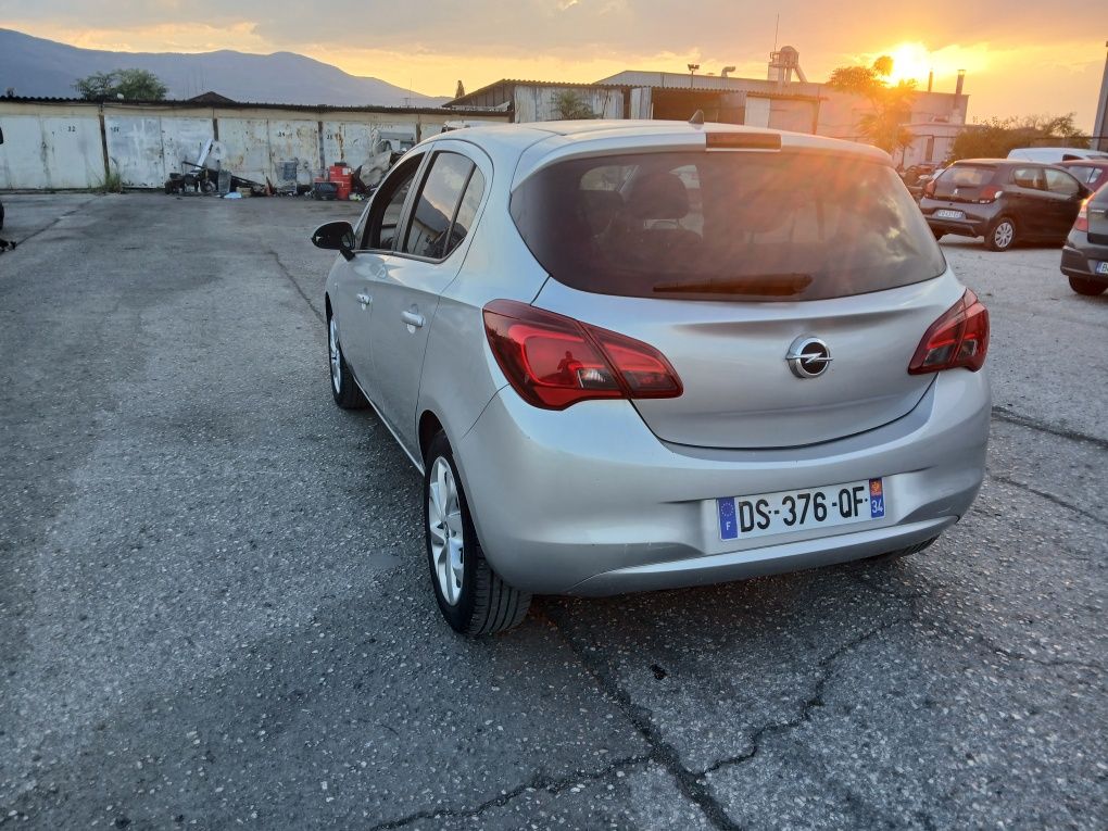 Opel Corsa 2015 1.4 benzin
