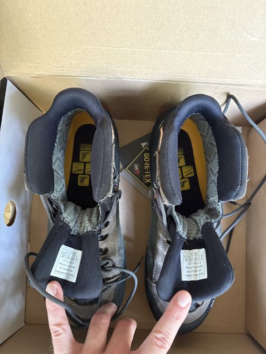 Ghete drumetie Salewa Crow GTX marimea 42 aproape noi :)